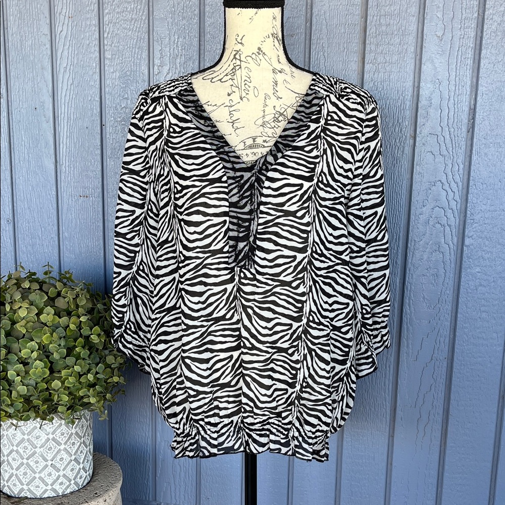 Violin Zebra Print Women's Top Size Large